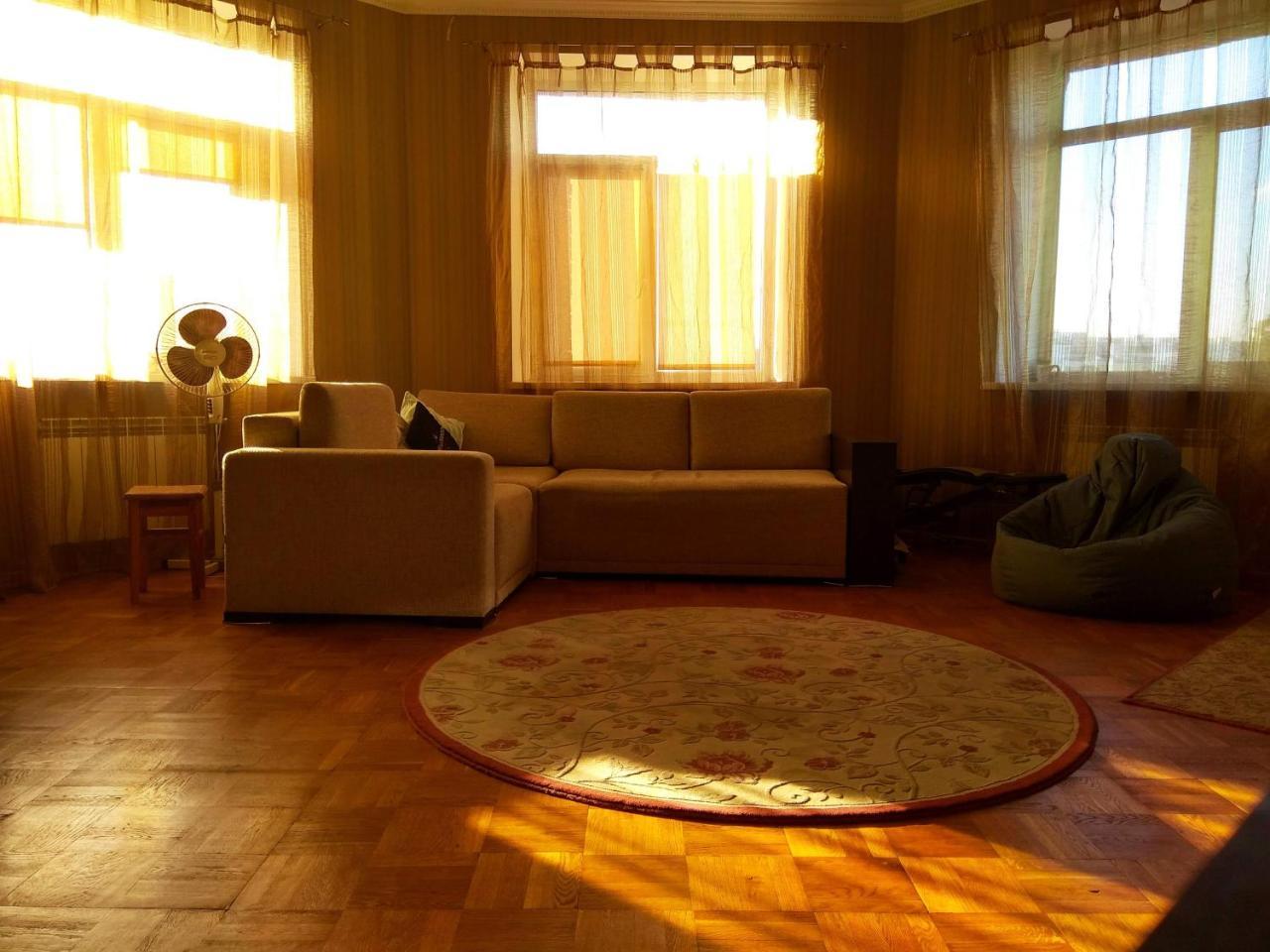 Apartamento Alabama Mama Kiev Exterior foto